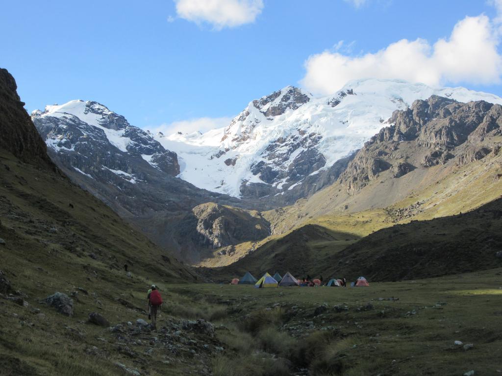 Hospedaje Casa Blanca Huaraz  Buitenkant foto