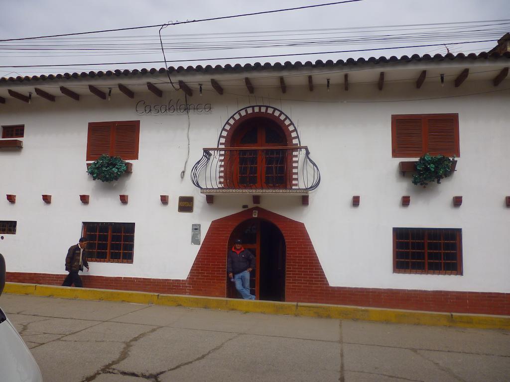 Hospedaje Casa Blanca Huaraz  Buitenkant foto