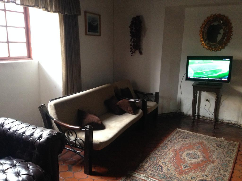 Hospedaje Casa Blanca Huaraz  Buitenkant foto