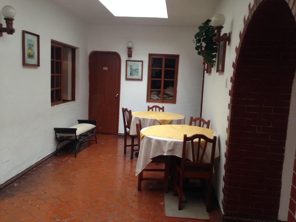 Hospedaje Casa Blanca Huaraz  Buitenkant foto