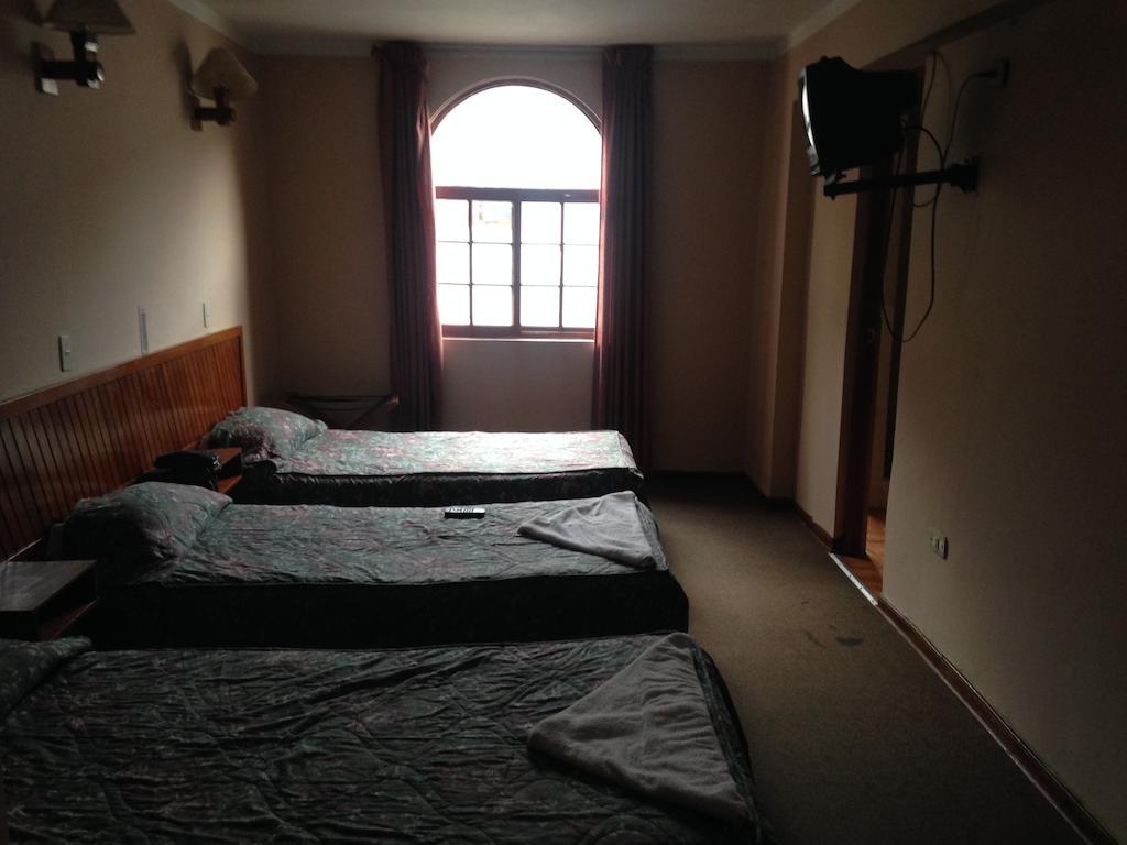 Hospedaje Casa Blanca Huaraz  Buitenkant foto